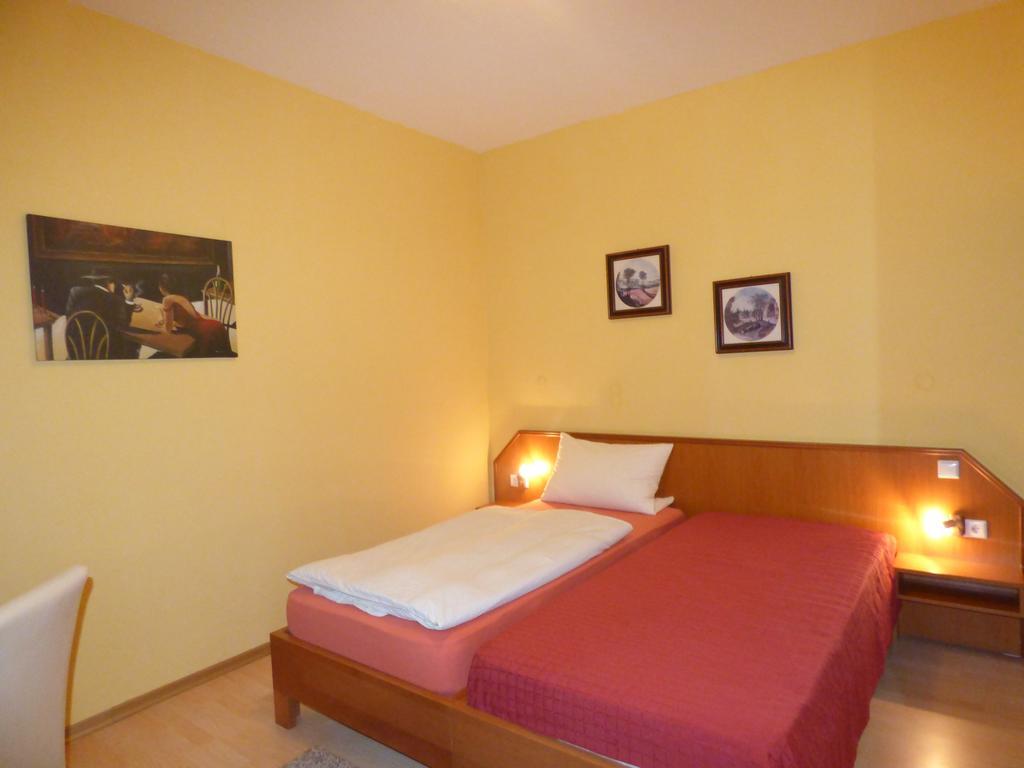 Hotel Diele Detmold Exterior photo
